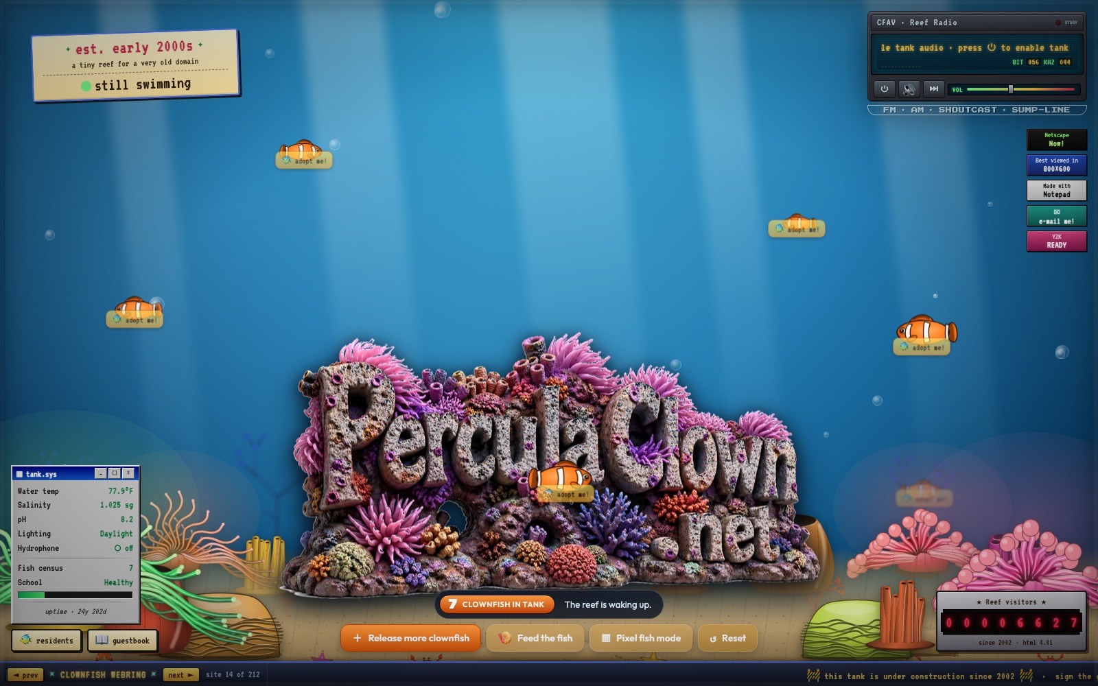 PerculaClown.net: coral-covered letters spelling PerculaClown.net in a blue aquarium with clownfish, a Reef Radio player and retro web badges.